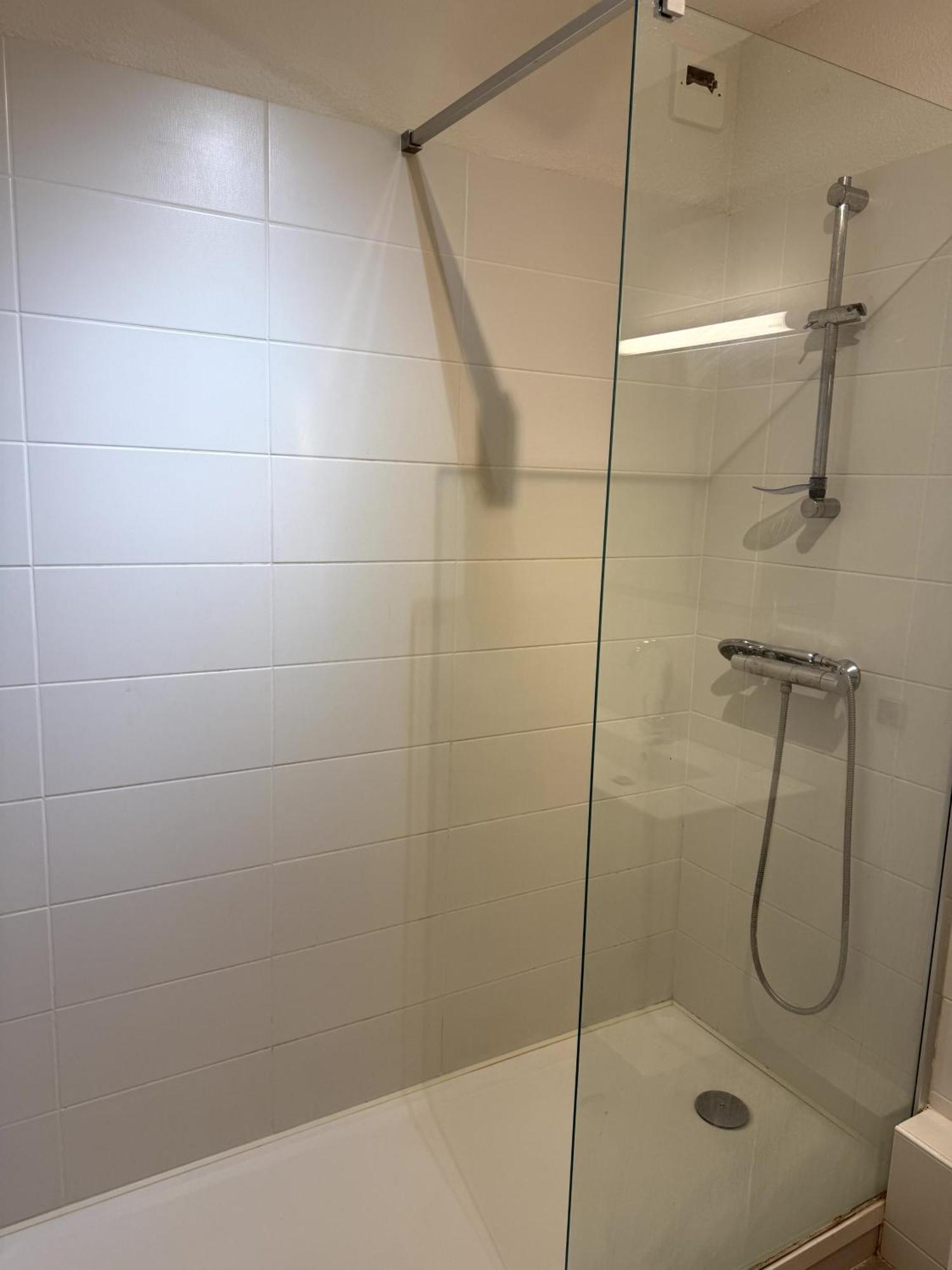 Appartement 4P 70M2 Plein Centre Avec Parking Agen Exteriör bild
